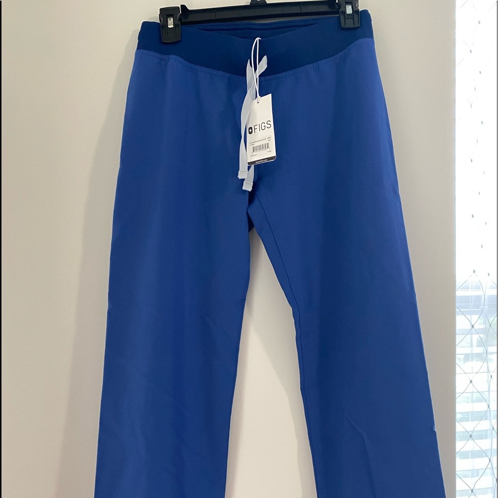 Figs Livingston basic scrub pants, denim color